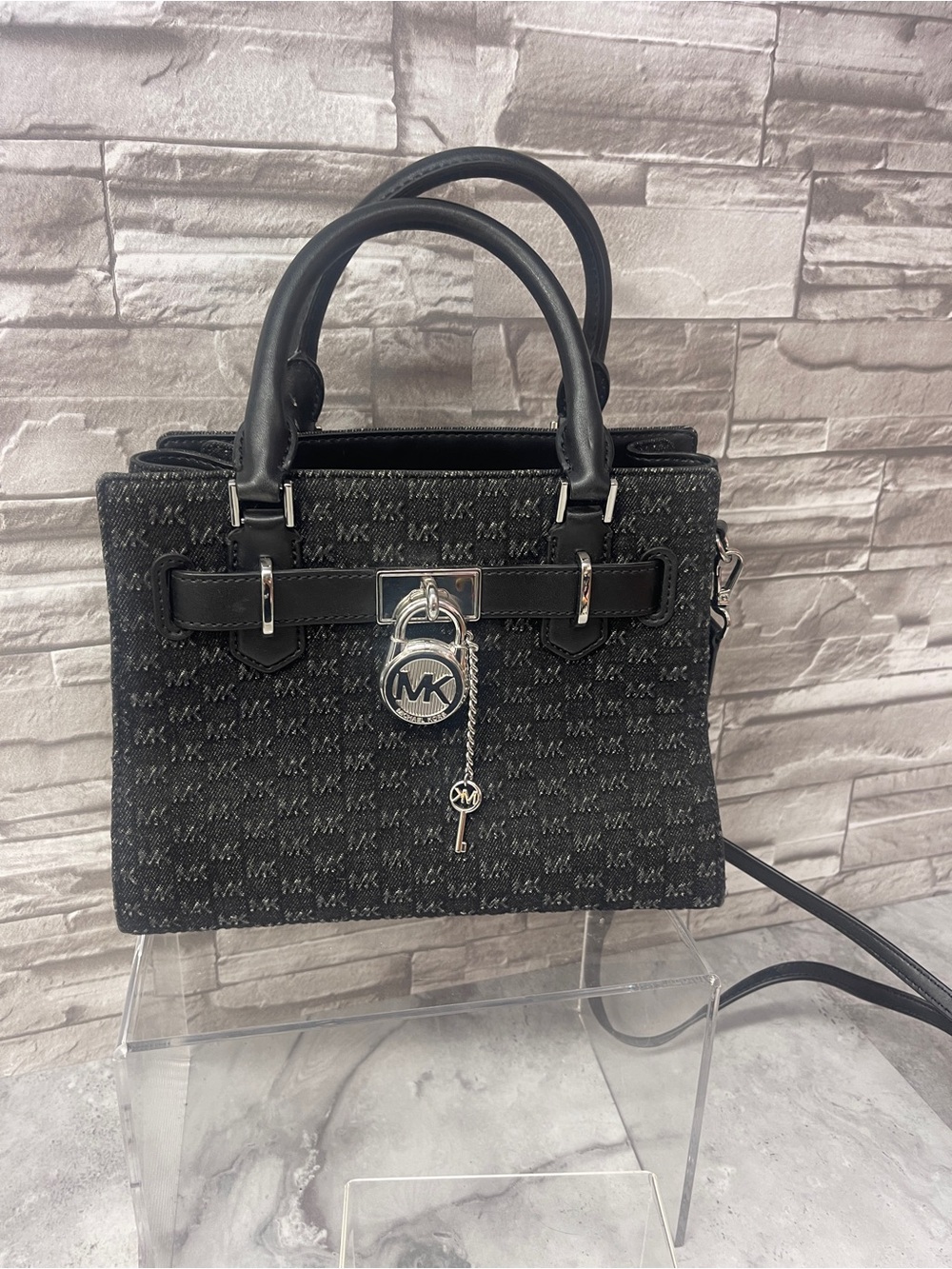 Michael Kors Hamilton Small Black Denim Logo Satchel & Matching Wallet - Picture 2 of 15